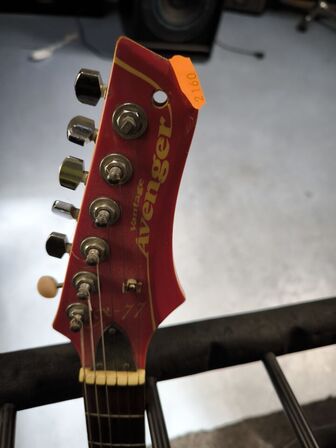 El. guitar