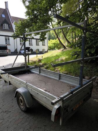 Trailer PHV 750