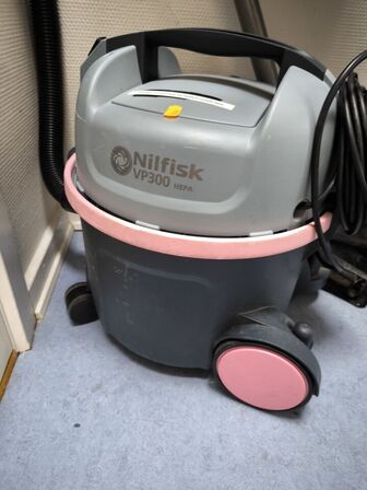 Støvsuger NILFISK VP300