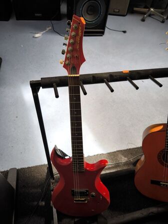 El. guitar