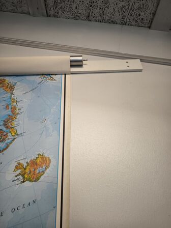 Danmarkskort samt møbler