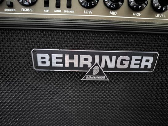 Forstærker BEHRINGER 