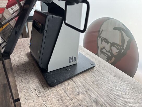 	All-in-one touch computer ELO ESY22i5 med bonprinter samt dankortterminal