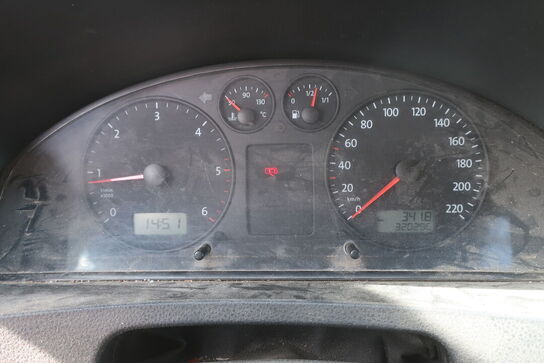 Mandskabsvogn VOLKSWAGEN 2.5 TDI dobbelt.kab