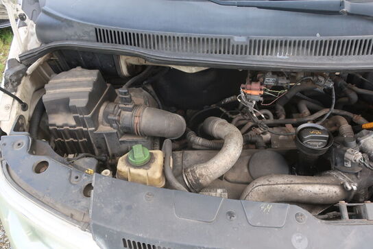 Mandskabsvogn VOLKSWAGEN 2.5 TDI dobbelt.kab