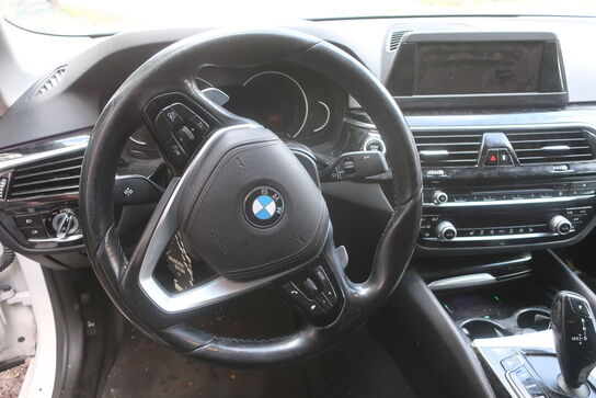 Personbil BMW 530E IPERFOMANCE 2.0 (moms fri)
