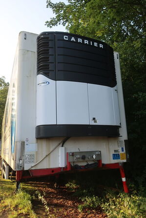 3-akslet køletrailer SORIBERICA med Carrier Maxima 1200