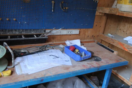 10 fods container med indhold