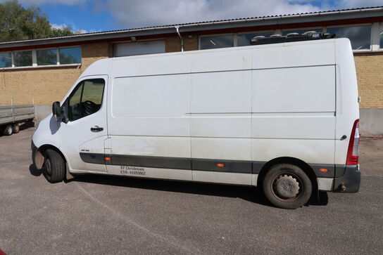 Varebil RENAULT Master 2.3 DCI 150