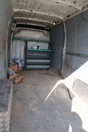 Varebil RENAULT Master 2.3 DCI 150