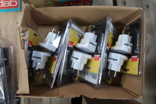 8 stk. Millarco Universal adapter - alt i en