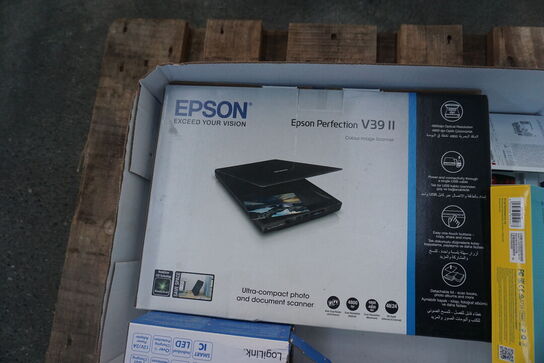 Epson scanner V39 11 + 6 stk. USB stik 