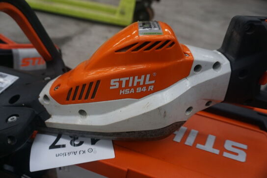 Løvblæser STIHL BGA 200 &  Hækkeklipper STIHL HSA 94 R