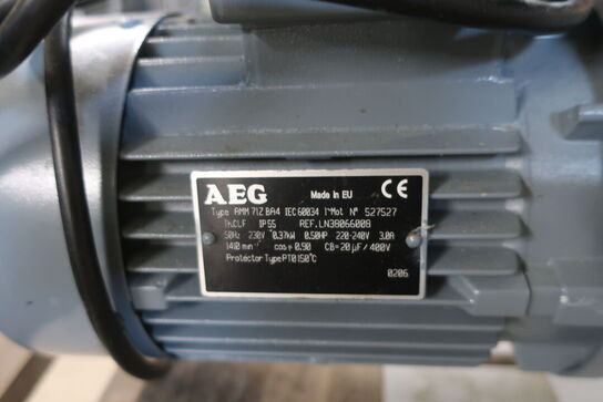 Pumpe TRIVAC D4B