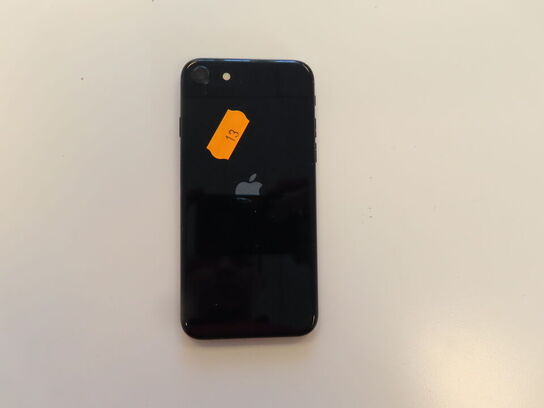 Mobiltelefon APPLE Iphone SE 3. Gen - 64 GB