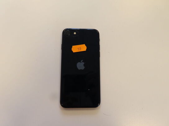 Mobiltelefon APPLE Iphone SE 3. Gen - 64 GB