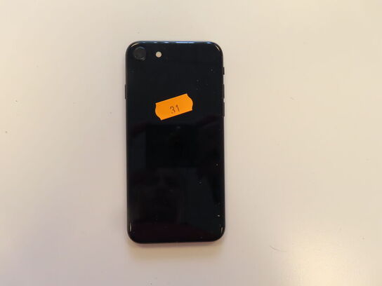Mobiltelefon APPLE Iphone SE 3. Gen - 64 GB