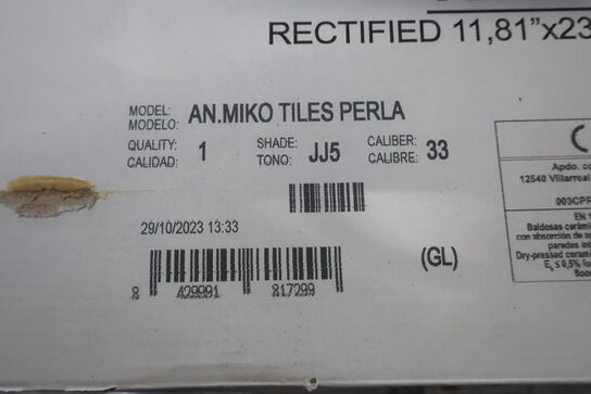 48 pk. klinker AN. MIKO TILES Perla 300x600 mm.