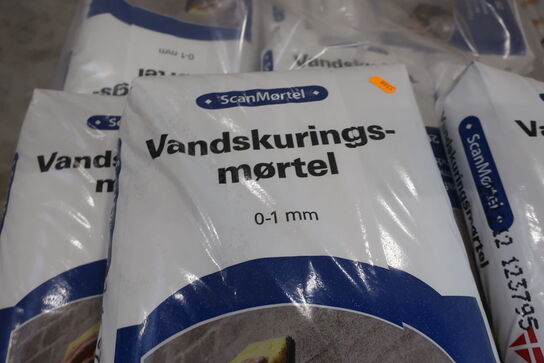 Palle med vandskuringsmørtel SCANMØRTEL 20 Kg