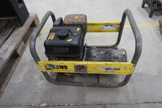 Generator SDMO LX3000