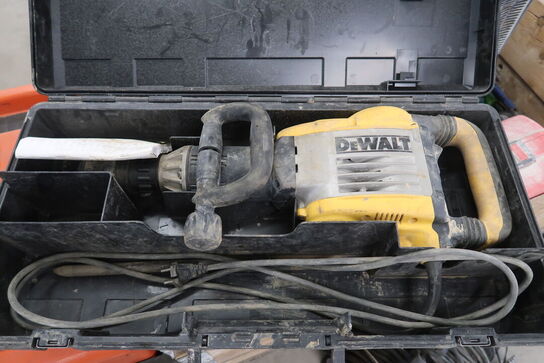 Mejselhammer DEWALT D25902K