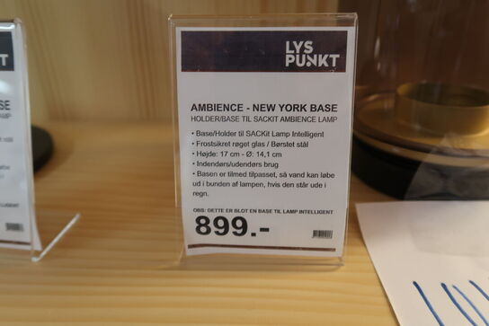 Base New York, røget 