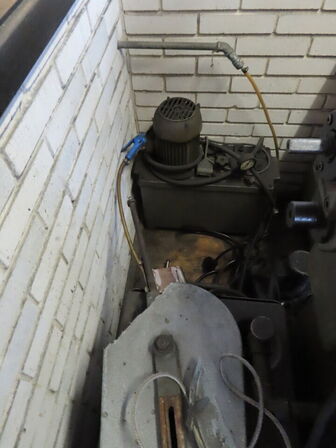 Cylinderslibemaskine, STUDER RM250
