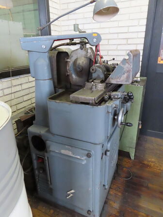 Cylinderslibemaskine, STUDER RM250