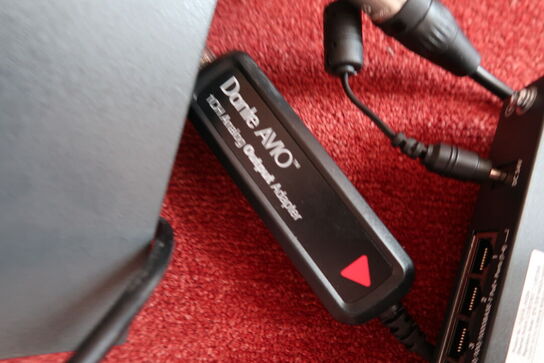 Konferencekame POLYCOM EagleEye MPTZ-B, switch EXTRON SW2 HD 4K m.m. (se billeder)