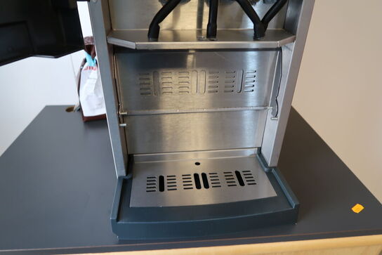 Kaffemaskine BRAVILOR BONAMAT Bolero Turbo samt skab