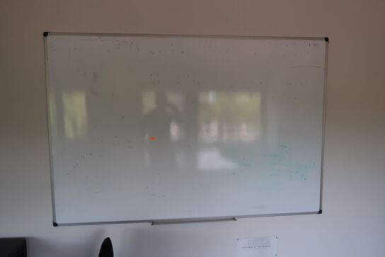 Whiteboard, 2 stk. opslagstavler