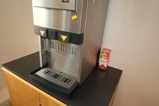 Kaffemaskine BRAVILOR BONAMAT Bolero Turbo samt skab