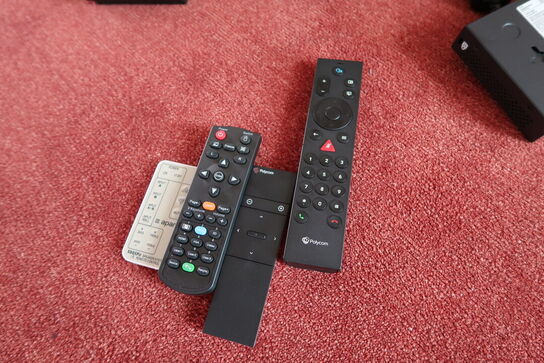 Konferencekame POLYCOM EagleEye MPTZ-B, switch EXTRON SW2 HD 4K m.m. (se billeder)