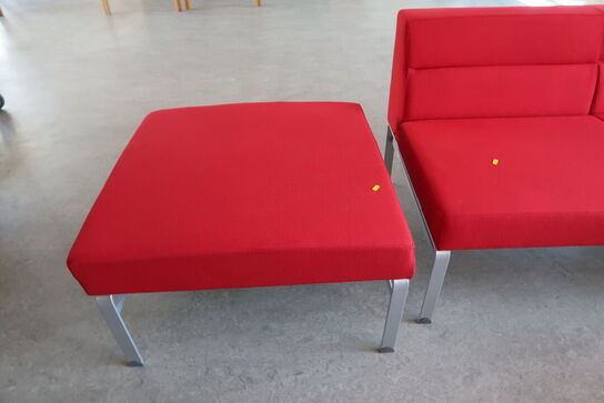 Sofa samt puf KINNARPS samt bord