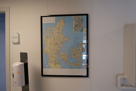 Plakat, whiteboard, forlængerledninger