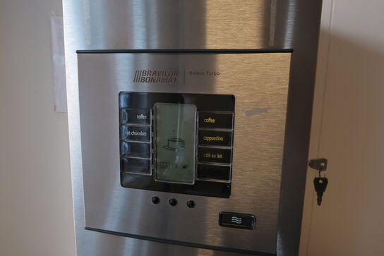 Kaffemaskine BRAVILOR BONAMAT Bolero Turbo samt skab