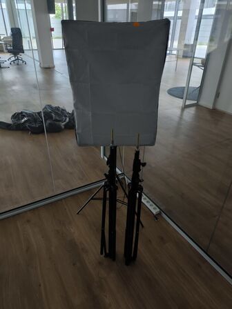Fotolampe samt 2 stk. tripod