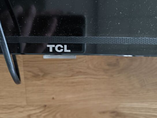 TV - TCL u. fjernbetjening