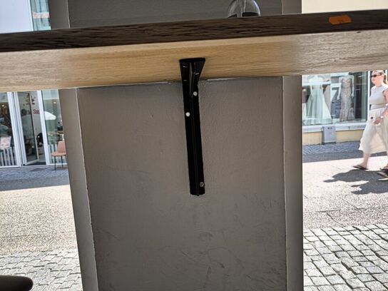 Bord/disk i massiv træ