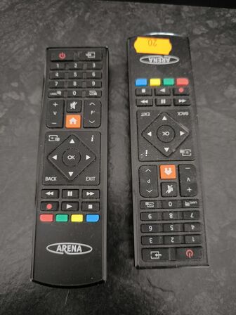 2 stk. TV ARENA med fjernbetjening