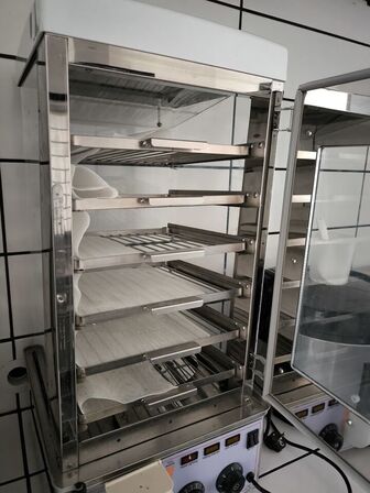 Varmeskab med damp