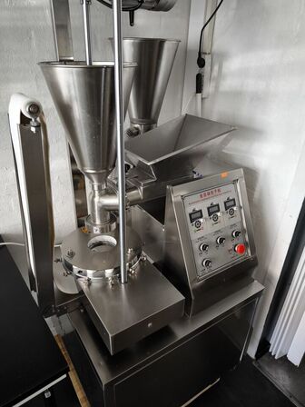 Automatisk baozi maskine