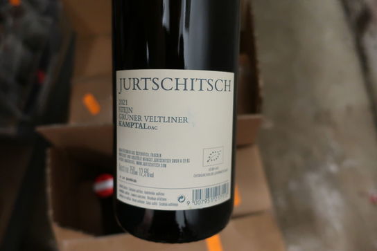 8 flasker hvidvin JURTSCHITSCH 2021 Stein Grüner Veltliner Kamptal