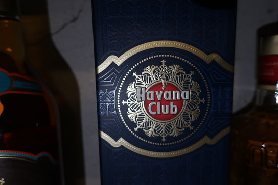 1 flaske rom HAVANA CLUB Seleccion De Maestros