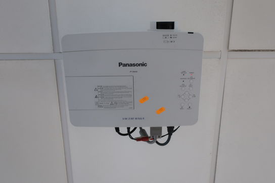 Projektor PANASONIC PT-VW330