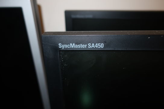 2 stk. computerskærme SAMSUNG SyncMaster SA450