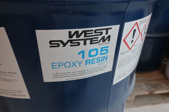 2 stk. tønder med epoxy WEST SYSTEM 105 m.m.