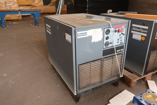 Skruekompressor ATLAS COPCO GA18 samt vandudlader ATLAS COPCO FD 115