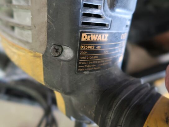 Borehammer DEWALT