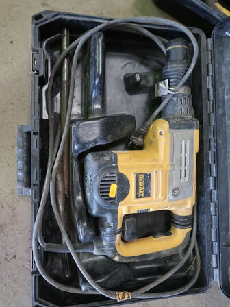 Borehammer DEWALT